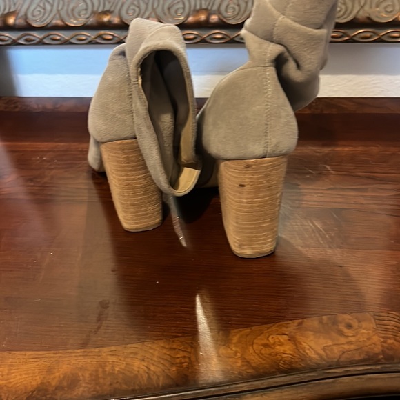 Kristen Cavallari / Chinese Laundry Booties Size 9 - Picture 5 of 5